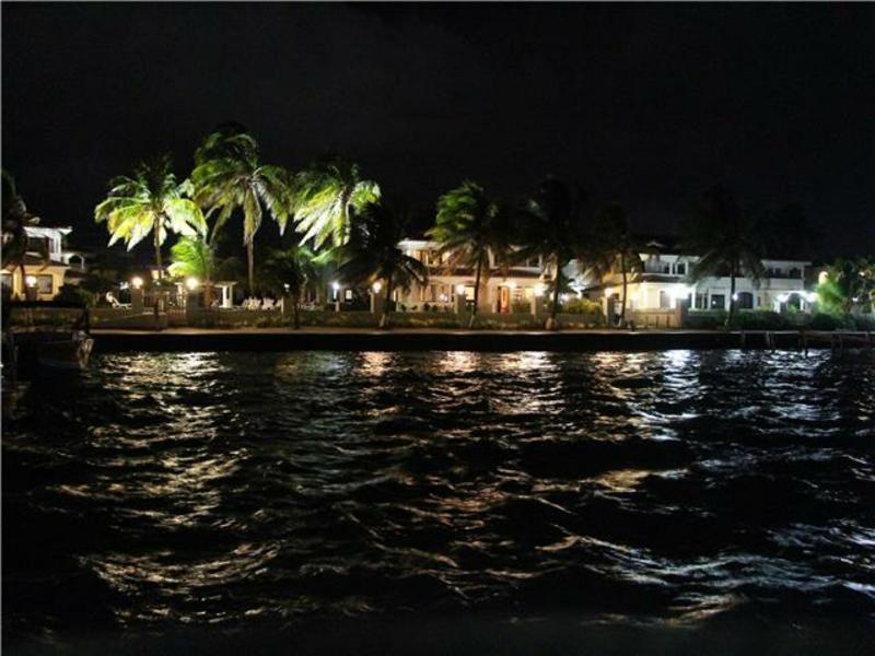 Hotel Isla Bonita Yacht Club San Pedro  Esterno foto