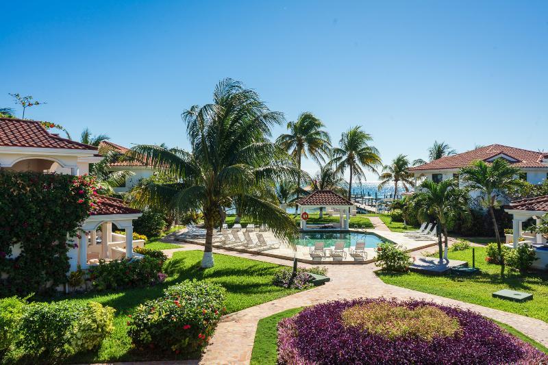 Hotel Isla Bonita Yacht Club San Pedro  Esterno foto
